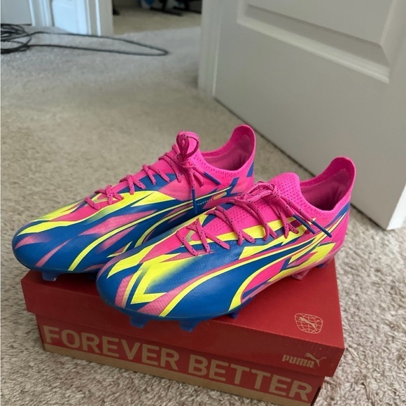 Puma Ultra Ultimate Electric Pack - Picture 1 of 3